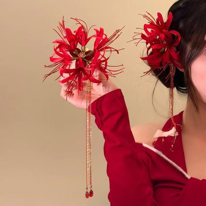 Red Spider Lily Flower Hair Clips for Women – Tassel Flower Hair Accessories Lycoris Radiata Floral Hairclip Duckbill Clip Cute Decorative Barrettes