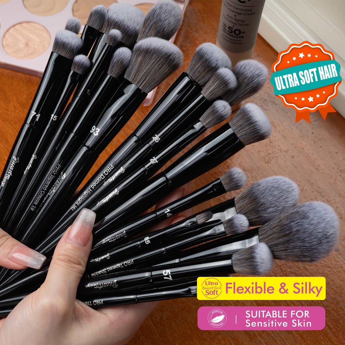 Bueart Design 32-Piece PRO Grade Makeup Brush Set with Super Large Holder – Premium Ultra-Soft Synthetic Foundation, Contour, Powder, Blush, Concealer, Eyeshadow Brushes – Classic Black Avelisse