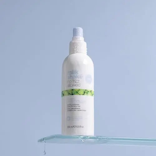 milk_shake No Frizz Allowed Amazing Anti-Humidity Spray – Thermal Protection & Frizz Control for All Hair Types Avelisse