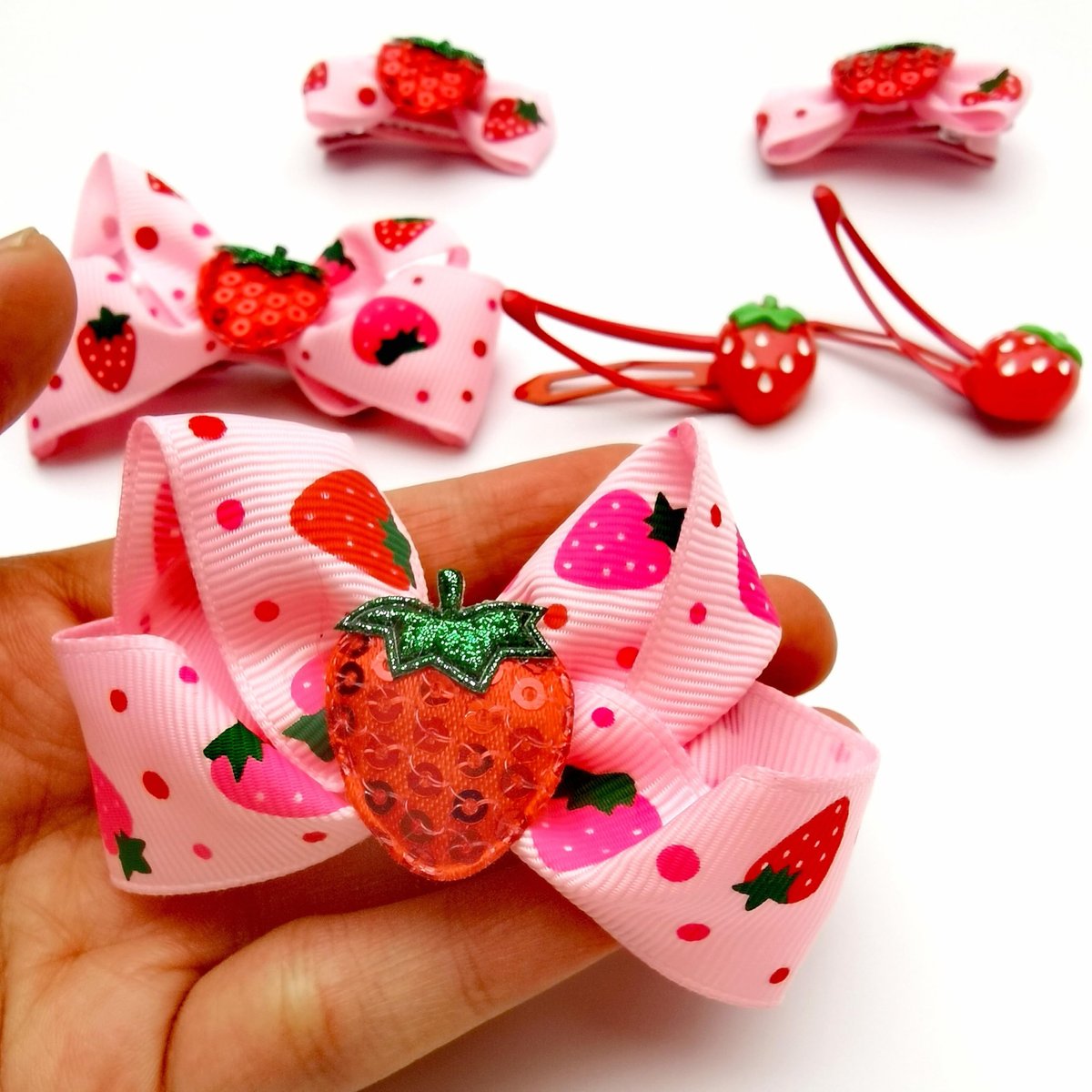ZANWELL 6Pcs Kawaii Strawberry Hair Clips - Pink Fruit Hair Bows for Girls, Non-Slip Metal Barrettes for Daily & Party - görsel 11
