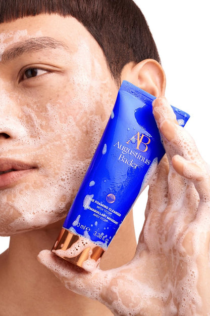 Augustinus Bader The Foaming Cleanser – Gentle Hydrating Face Cleanser for Daily Use, 150 ml Avelisse