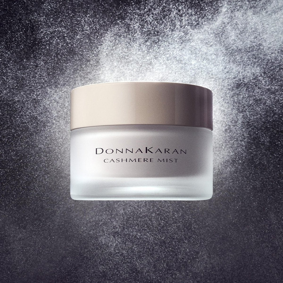 Donna Karan Cashmere Mist Luxury Body Crème – 5.9 Fl. Oz. Avelisse