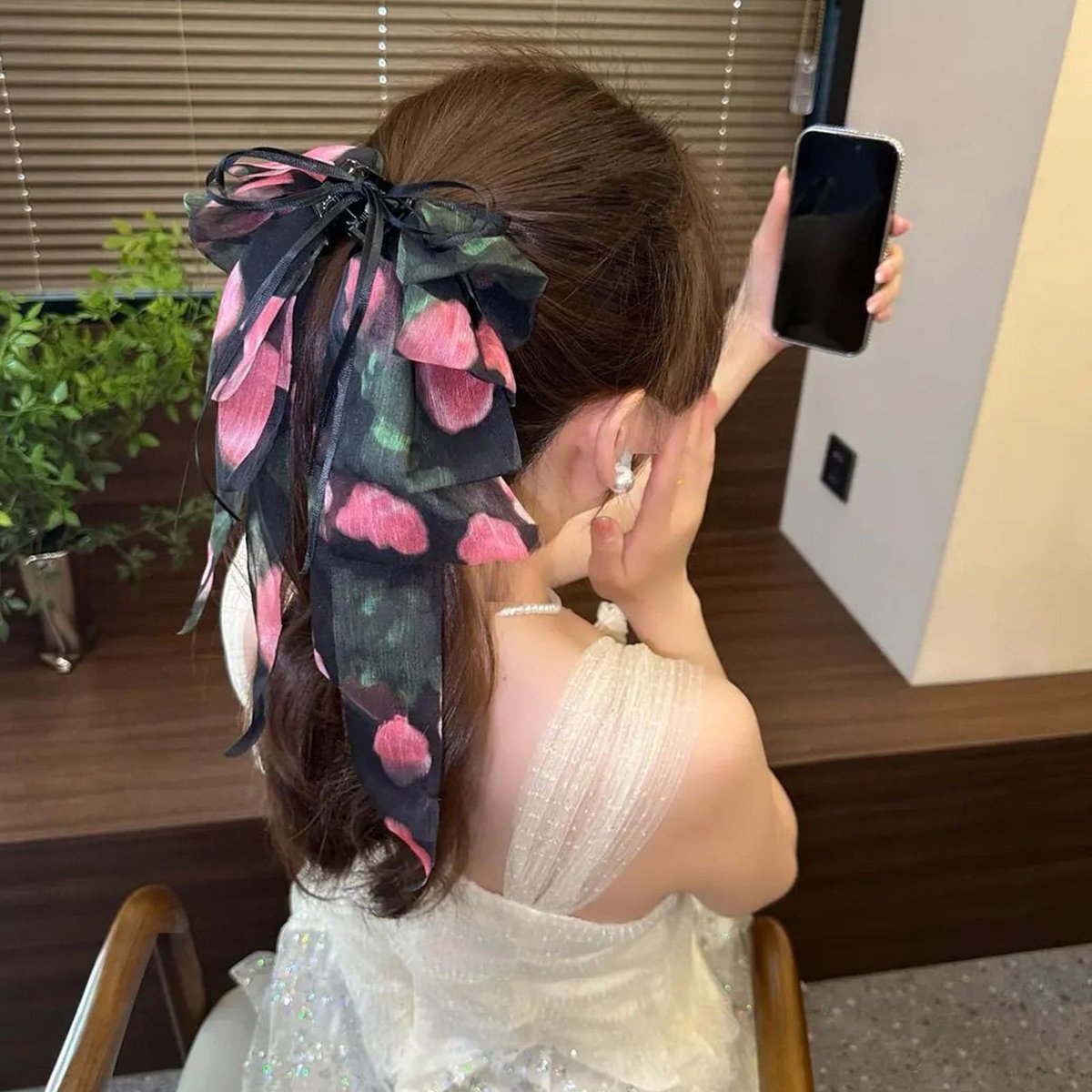 Black Rose Big Bow Hair Clip - Elegant French Ponytail Claw for Women, Daily Wedding Hair Styling Accessory for Thick & Thin Hair - görsel 11