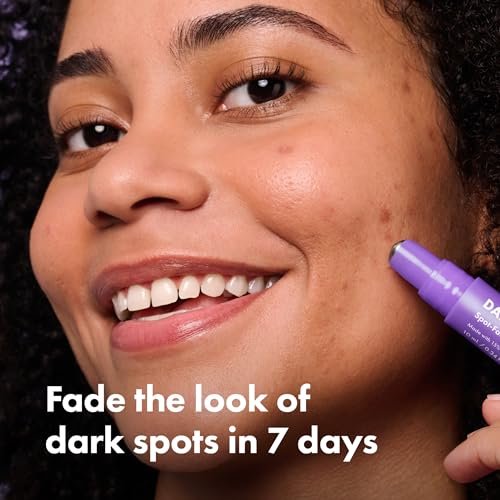 Hero Cosmetics Dark Spot Correct Spot-Fading 15% Vitamin C Serum with Hyaluronic Acid – Improves Post-Blemish Marks in 7 Days – Twist Applicator & Rollerball Tip – 10mL - görsel 4