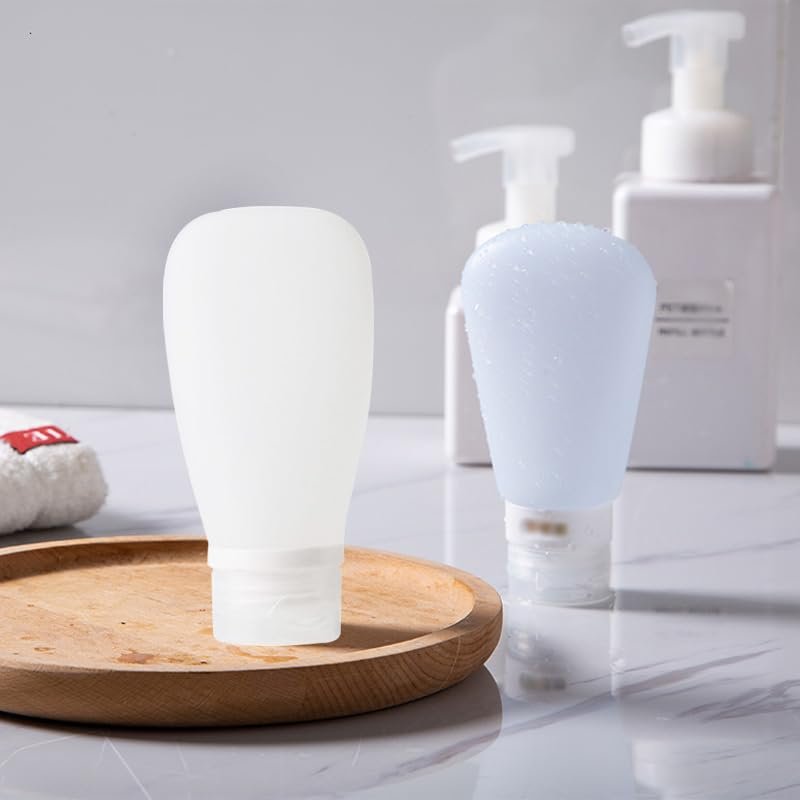 2Pcs Silicone Travel Bottles Set - 4.6oz Leak Proof Refillable Squeeze Containers for Toiletries (90ml Each) - Small Empty Travel Size Bottles for Shampoo, Conditioner, Lotion - White & Blue - görsel 5