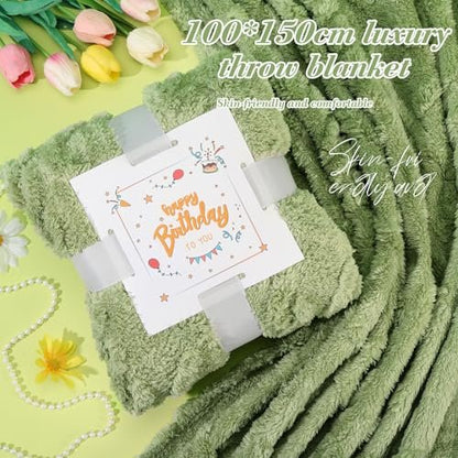 Mothers Day Gifts for Mom - Daisy Birthday Gifts for Women Self Care Gift Basket - Happy Birthday Spa Box Care Package for Women Mom Wife Daughter Sister Girlfriend Best Friend (Green, 10 Piece Set) Avelisse