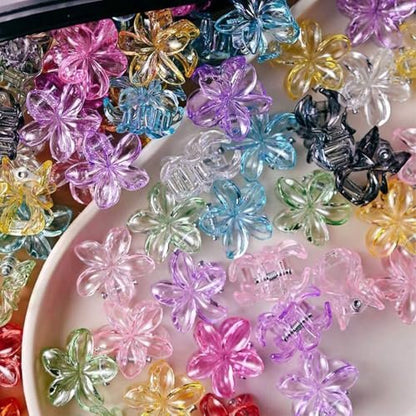 50 Pcs Small Flower Hair Clips for Women - Hawaiian Mini Plumeria & Hibiscus Hair Claw Clips, Multicolor Plastic Hair Accessories