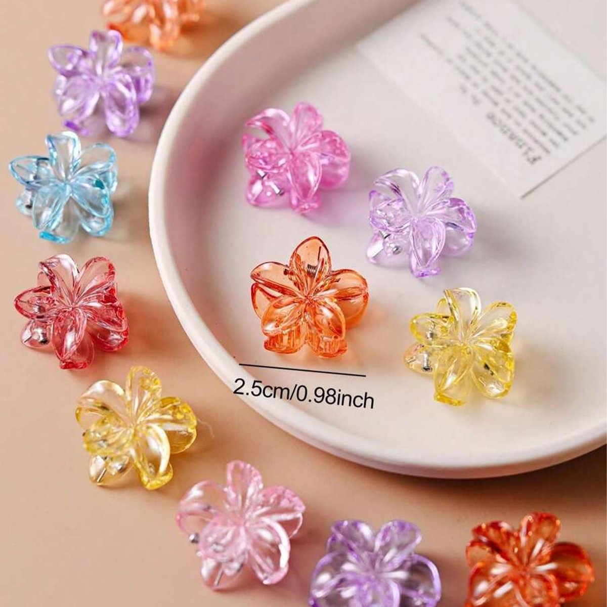 50 Pcs Small Flower Hair Clips for Women - Hawaiian Mini Plumeria & Hibiscus Hair Claw Clips, Multicolor Plastic Hair Accessories - görsel 5