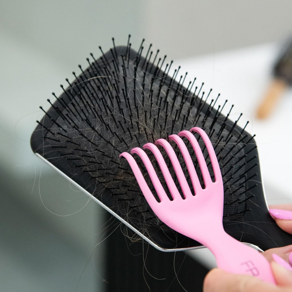 FRAMAR Premium Hair Brush Cleaner Tool – 2-in-1 Hairbrush & Comb Cleaner Removes Hair and Buildup Instantly – Pink - görsel 11