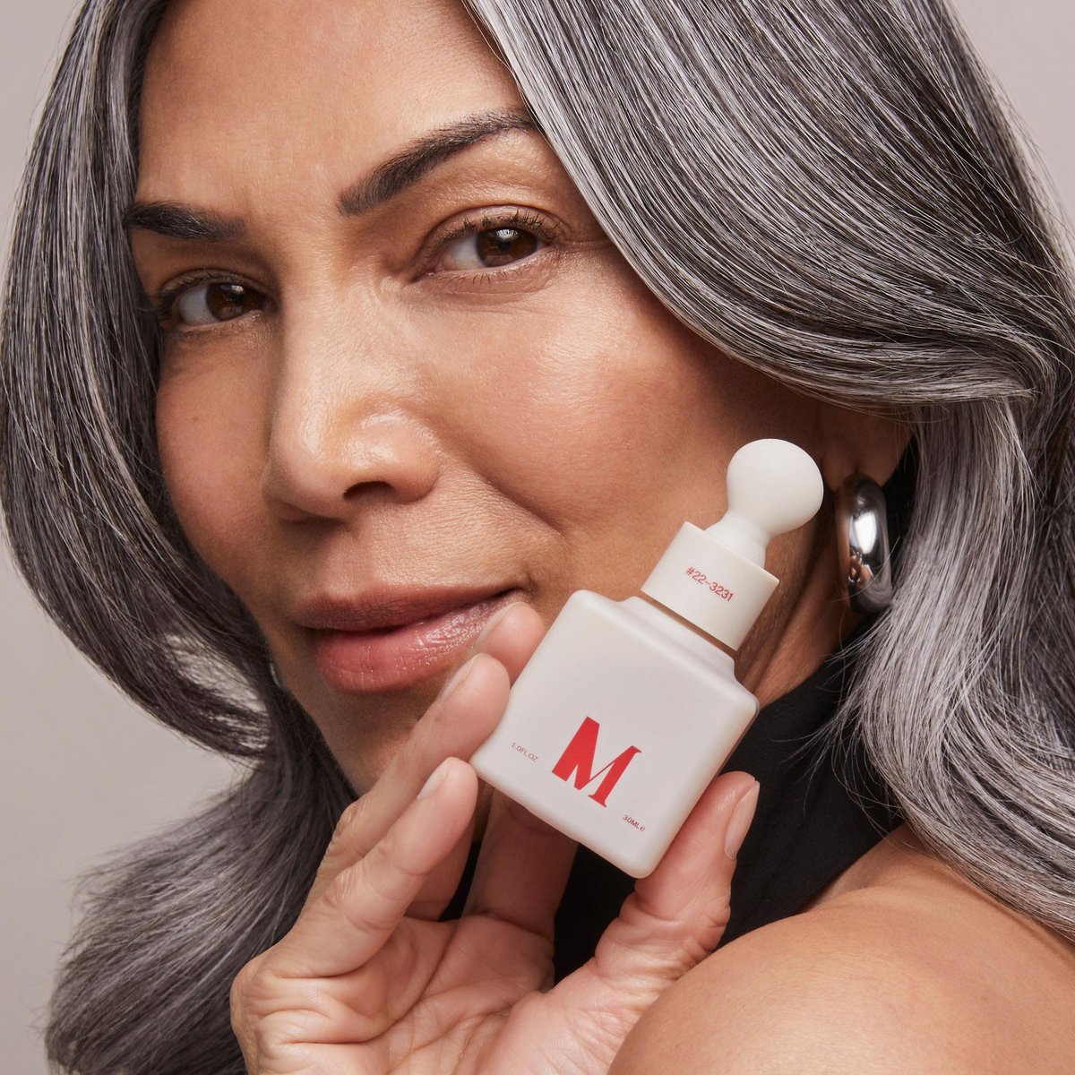 Dr. Diamond's Metacine InstaFacial Plasma Bioactive Growth Factor Serum - Bio-identical PRP Inspired Formula with Hyaluronic Acid & Peptides, Repair & Rejuvenation for Fine Lines & Wrinkles, 1 fl oz Avelisse