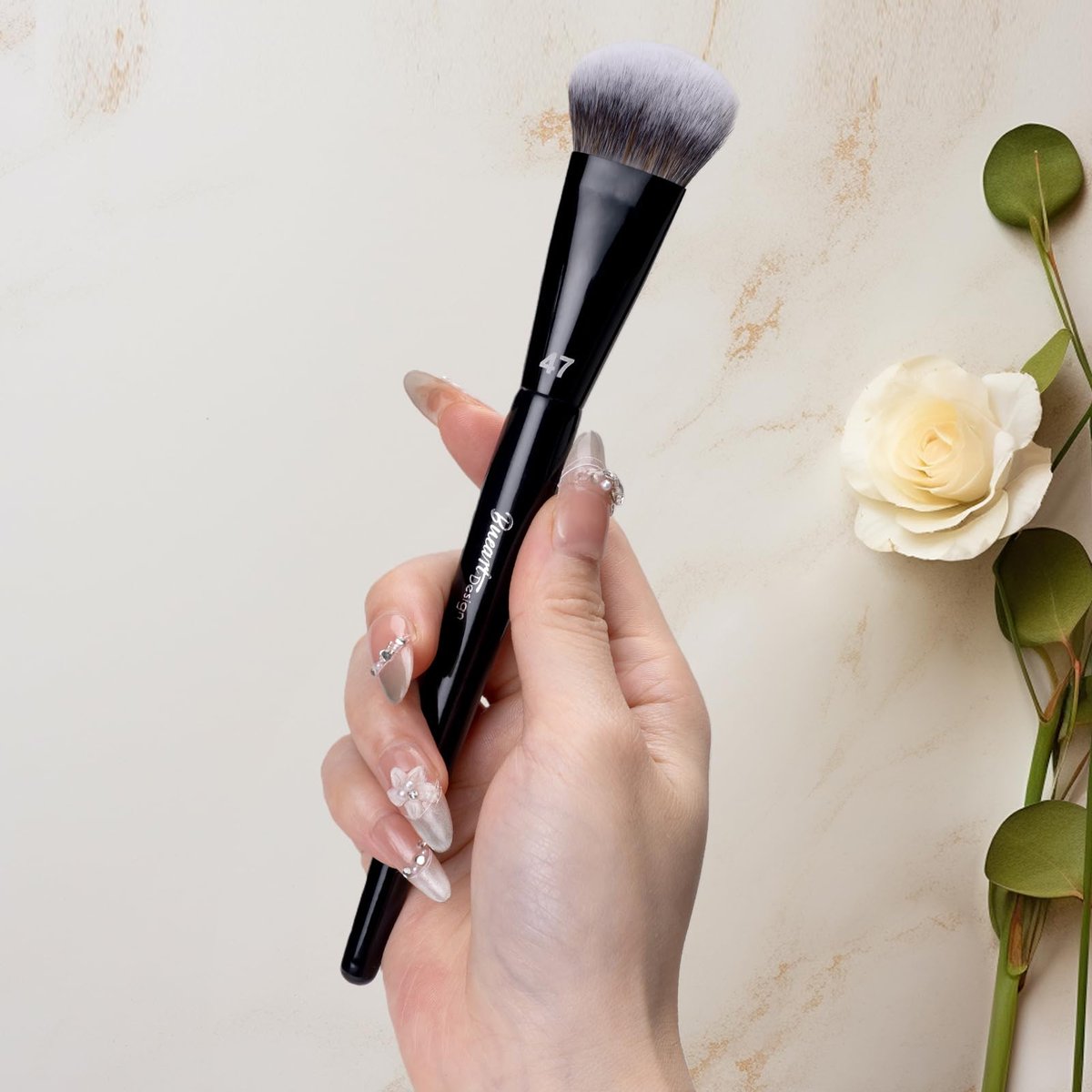 Bueart Design PRO Slope Foundation Makeup Brush 47 - Ultra Soft Synthetic Bristles for Liquid, Cream, Blusher & Powder - görsel 5