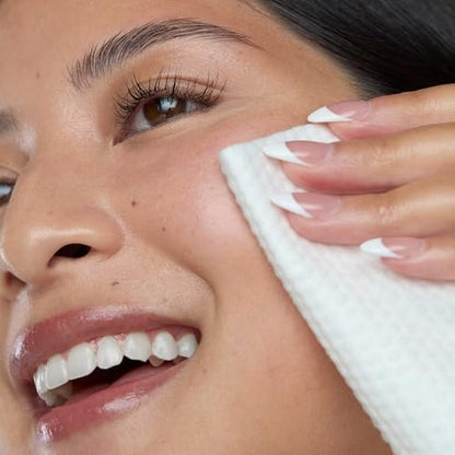 PEACE OUT Silver Shield Face Towels – Disposable Facial Towels for Sensitive Skin, Silver Citrate Infused, Dual Sided, Super Absorbent, Biodegradable, 30 Count Avelisse