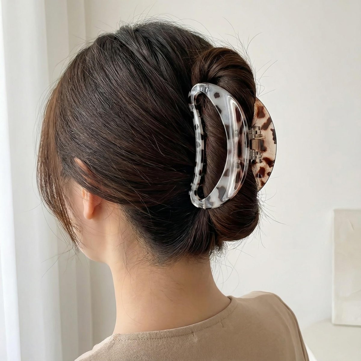 KANXINR 5Pcs Large Hair Claw Clips - Leopard Print & Transparent Non-Slip Jaw Clips for Women, Plastic Resin Strong Grip Hair Accessories for Medium Thick Long Hair Daily Party Use - görsel 3