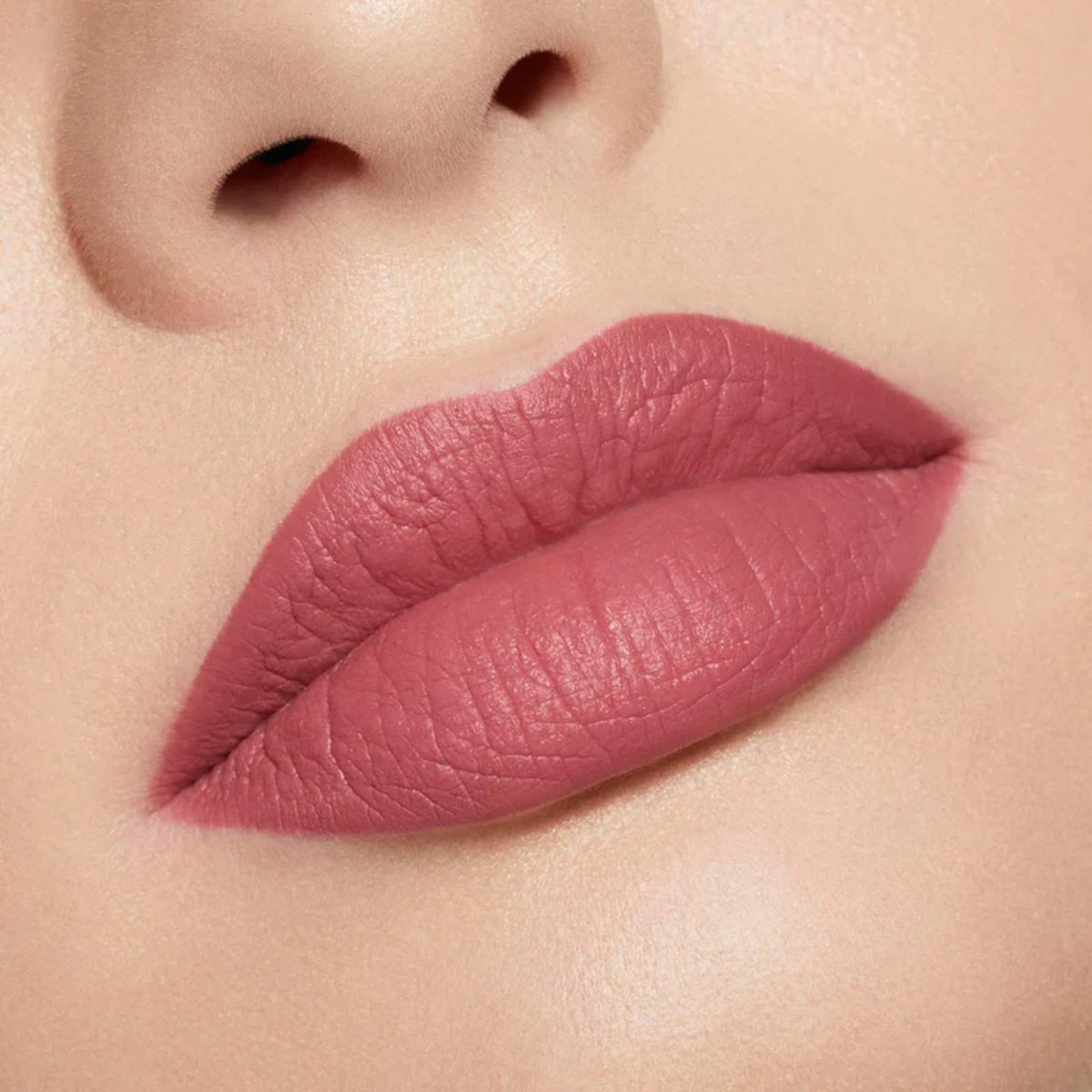 Kylie Cosmetics Liquid Lipstick and Lip Liner Kit - Shade 100 Posie K, 0.10 fl oz (3 ml) & 0.039 oz (1.1 g) Avelisse
