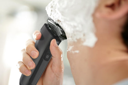 Philips Norelco Shaver 6000 S6600/90 - Rechargeable Wet & Dry Rotary Shaver with Beard Styler and Precision Trimmer (Renewed) Avelisse