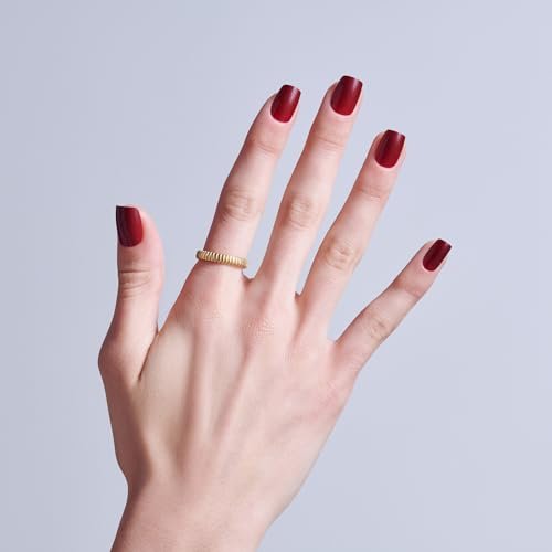 KISS Core Press On Nails Sprightly Red Short Squoval – 32 Nails with Glue, File & Stick Avelisse