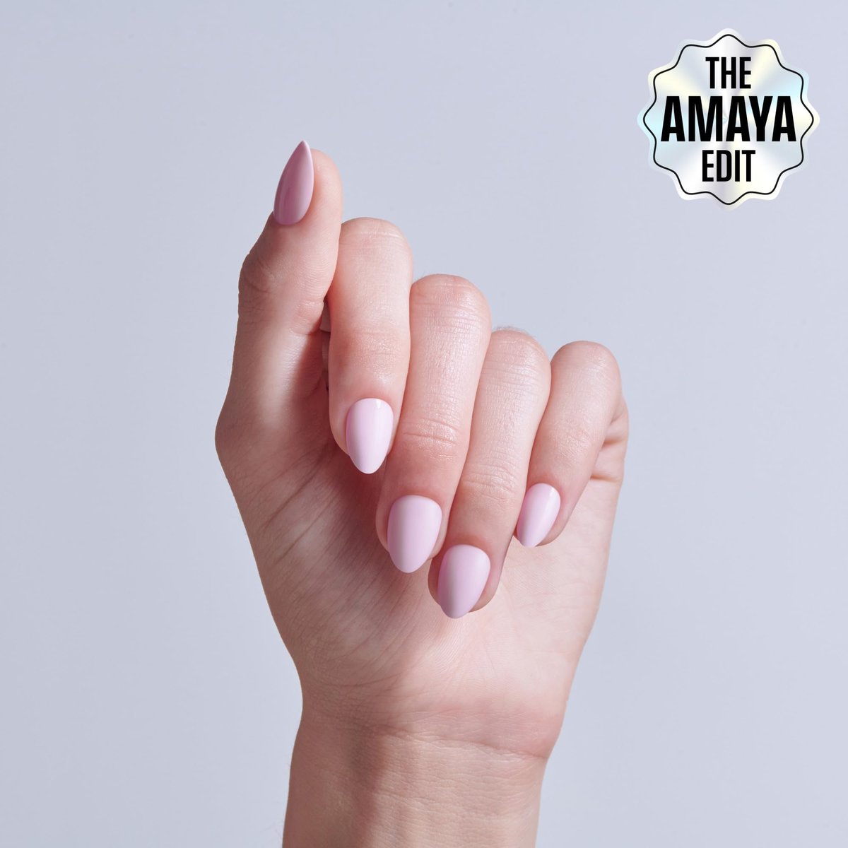 KISS CORE Press On Nails - Euphonious Pink, Short Almond Shape, 32 Nails with Glue, Manicure Stick & Mini File - görsel 3