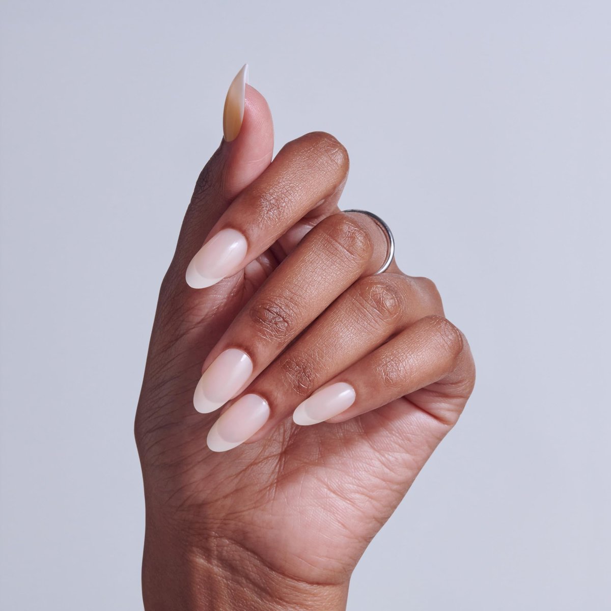 KISS Press On Nails 'Burble' - Pink Almond Medium - 32 Nails with Glue & Tools Avelisse