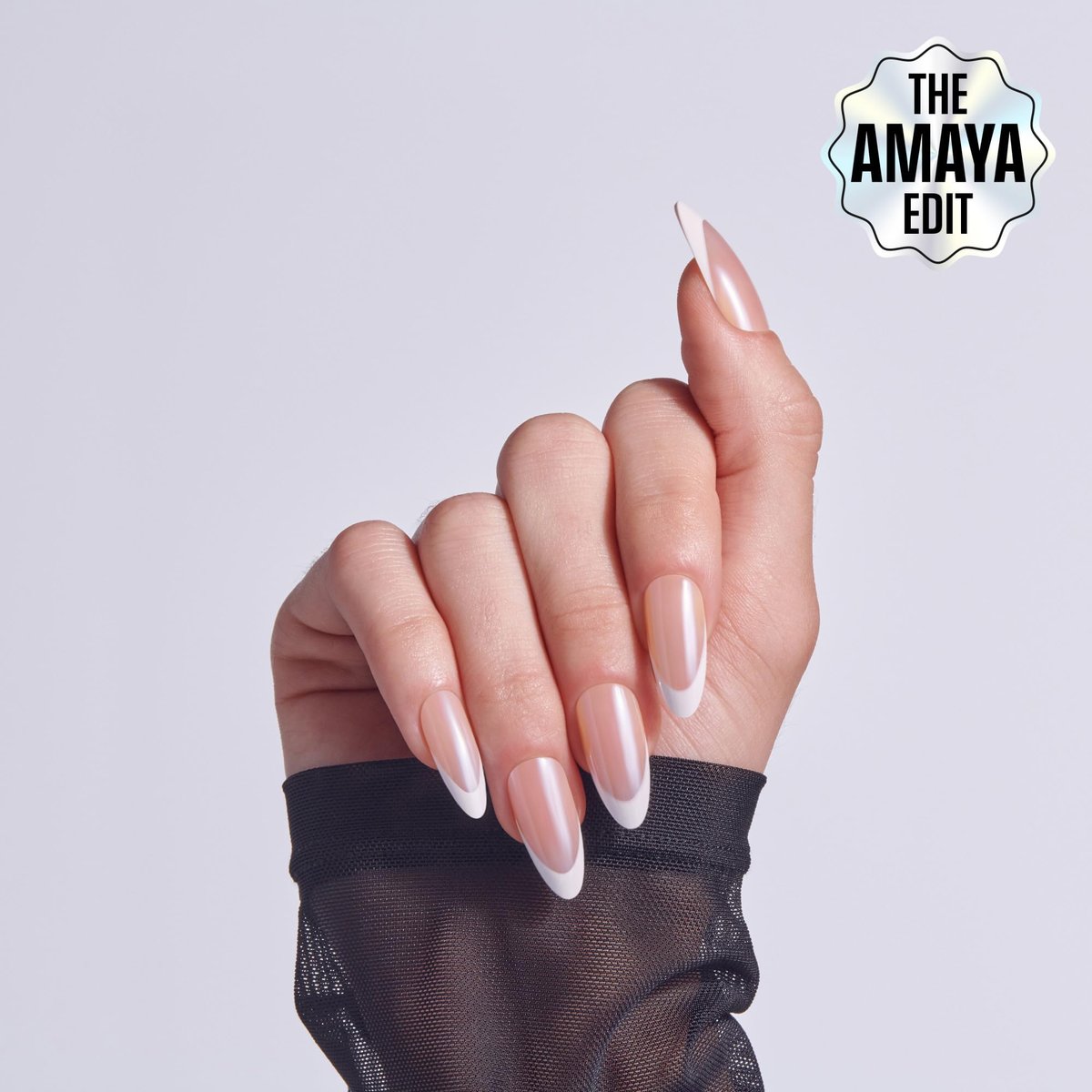 KISS Core Press On Nails 'Fascinating' - Long Almond White Acrylic Nails with Glue (32 Nails) - görsel 3