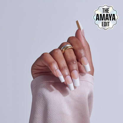 KISS CORE Press On Nails 'Every Minute' - White, Long Square Shape, 32 Nails + Glue & Tools