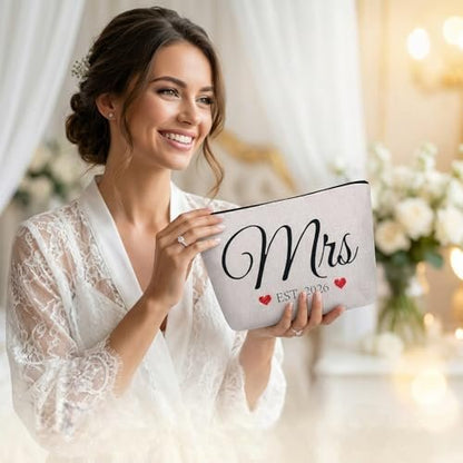ShioShin Future Mrs Makeup Bag - White Canvas Bride Cosmetic Bag for Wedding Bridal Shower Gifts, Bachelorette Party Accessories, Engagement Bridesmaid Proposal Gifts