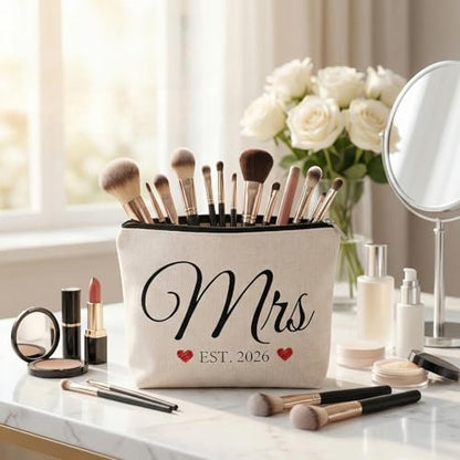 ShioShin Future Mrs Makeup Bag - White Canvas Bride Cosmetic Bag for Wedding Bridal Shower Gifts, Bachelorette Party Accessories, Engagement Bridesmaid Proposal Gifts
