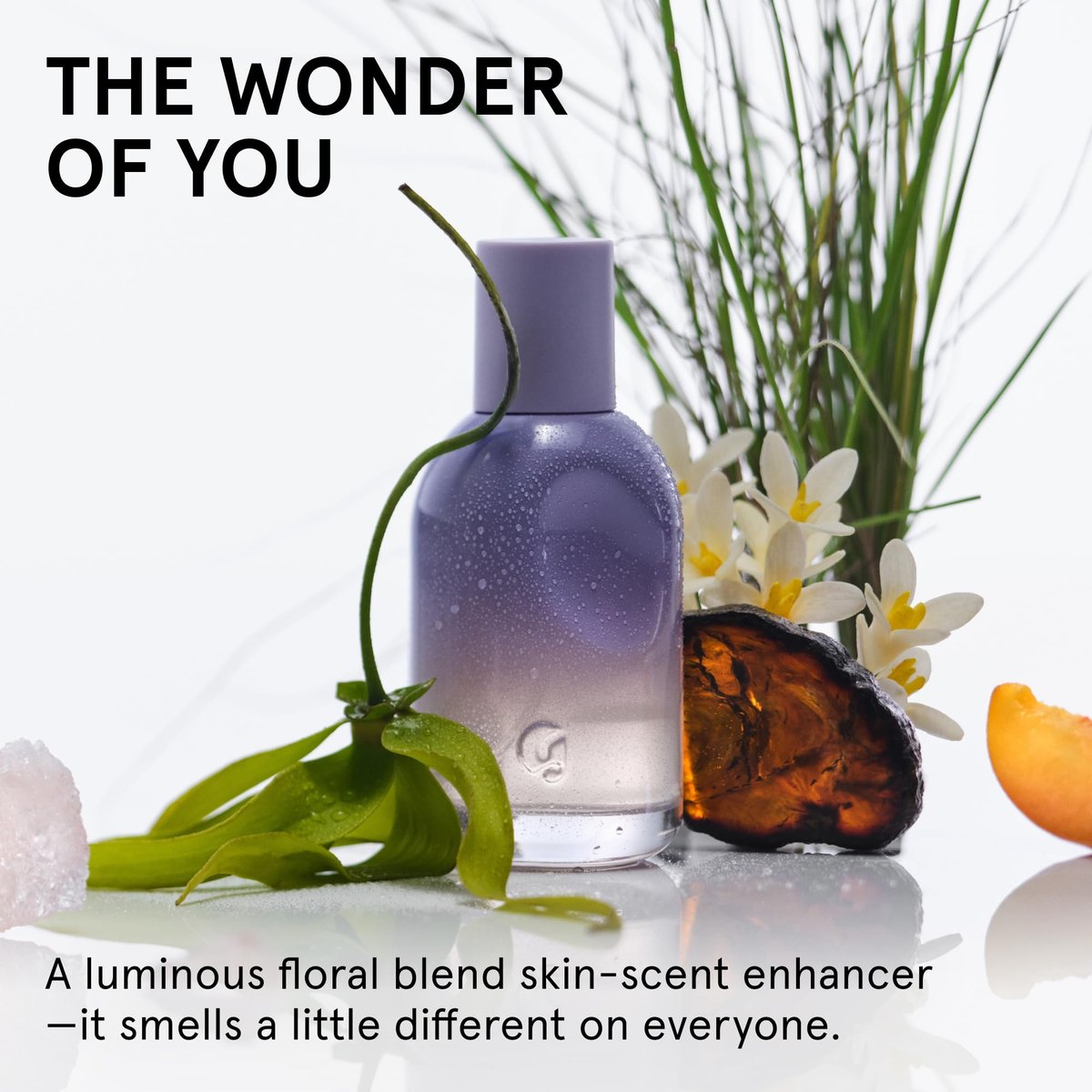 Glossier You Fleur Eau de Parfum Duo Gift Set - Unisex Fresh Floral Perfume with Ylang-Ylang, Apricot Skin & Ambrox - 50ml + 8ml Travel Spray Avelisse