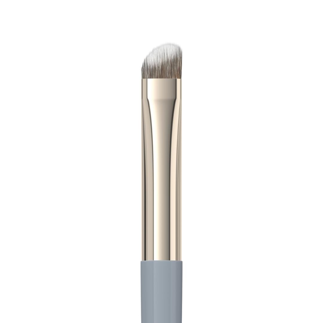 Ravie Beauty Soft Definition Eyeliner Brush – Angled Ultra-Soft Precision Brush for Smudging, Blending & Natural Eye Definition Avelisse