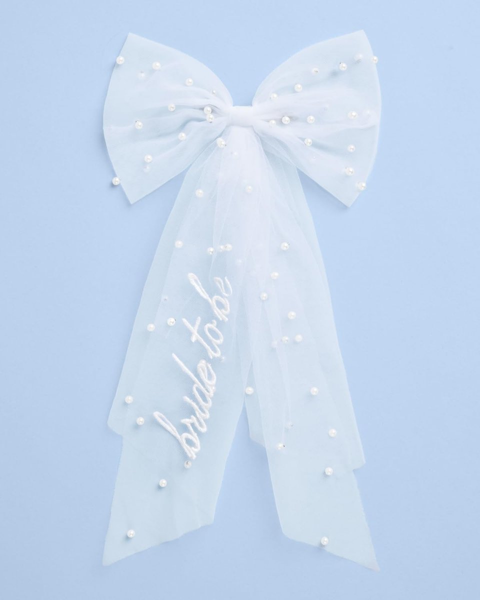 xo, Fetti Bride To Be Pearl Hair Bow Veil - White Tulle Wedding Hair Accessory for Bachelorette & Bridal Shower Avelisse