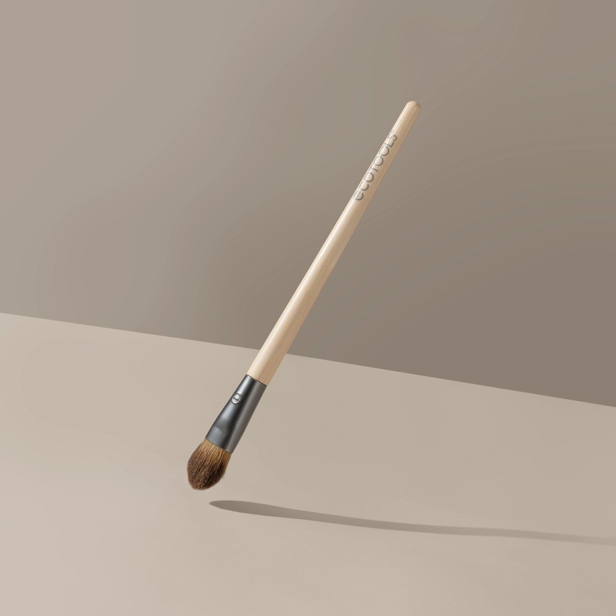 EcoTools All Over Eye Brush – Fluffy Eyeshadow Brush for Blending Lid & Crease Color, Soft Synthetic Bristles, Sustainable & Cruelty-Free - görsel 10
