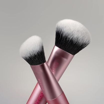 Real Techniques Ultimate Multi Tasker Brush - Dual-Ended Makeup Brush for Foundation, Blush, Bronzer & Powder, Precision Sculpting & Blending, UltraPlush Bristles, Cruelty-Free, 1 Count