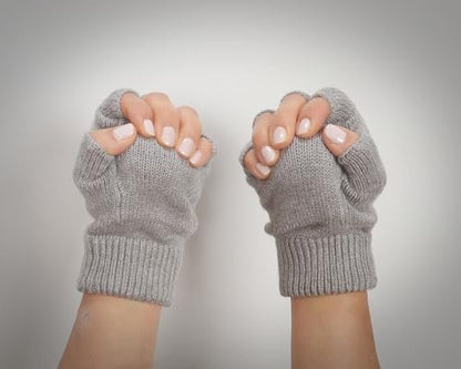 Blueberry Solutions Hand Contracture Gloves with Therapy Ball – Palm Protector for Clenched Fists – Support for Dementia, Neurological & Motor Disorders – Helps Prevent Nail-to-Palm Injury