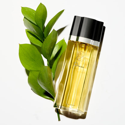 Oscar de la Renta Oscar Signature Eau de Toilette 3 Piece Gift Set for Women - 3.4 Fl. Oz., Travel Spray 0.5 Fl. Oz., and Body Lotion 3.4 Fl. Oz. Avelisse