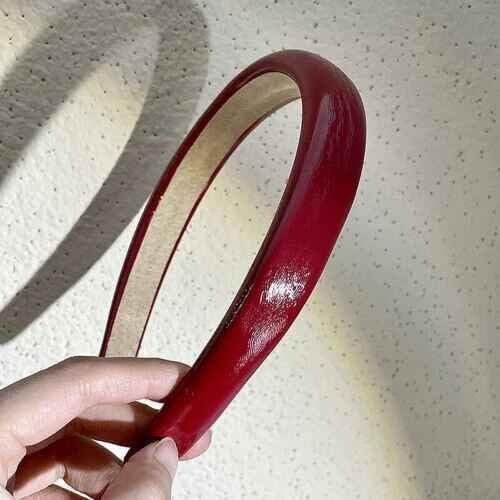 NexusPulse 2-Pack Red Patent Leather Wide Sponge Headbands – Non-Slip Retro Hair Accessories for Women - görsel 4