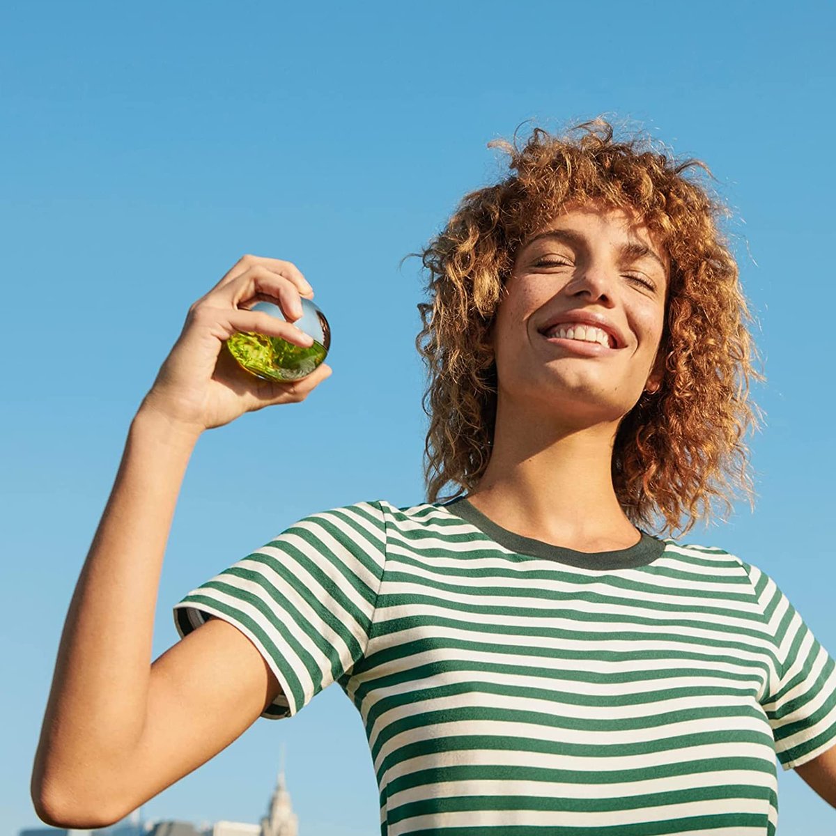 DKNY Be Delicious Discovery Set for Women - Eau de Parfum Mini Spray 0.5 Fl. Oz. & Aluminum Free Deodorant Stick 0.88 Oz. Avelisse