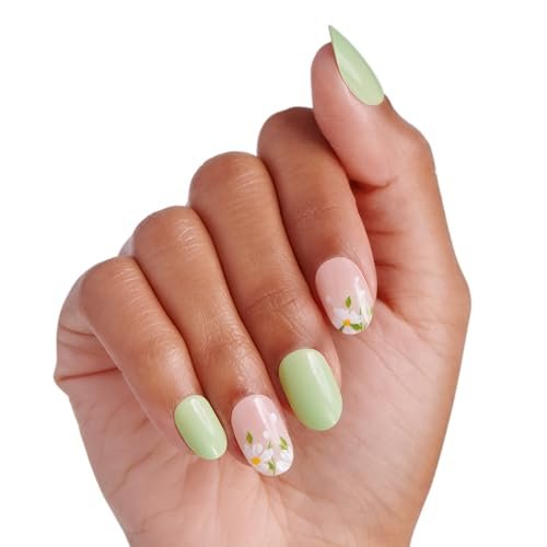 Kiss imPRESS Velvet Bunny Press-On Nails – No Glue Mani, Short Oval Shape, Green/Beige, 30 Nails Avelisse
