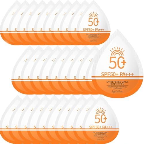 30 Pcs Mini Sunscreen SPF 50+ Travel Size Packets – Bulk Sunscreen for Face & Body, Lightweight, Non-Greasy, Water-Resistant Party Favors for Women & Girls - görsel 2