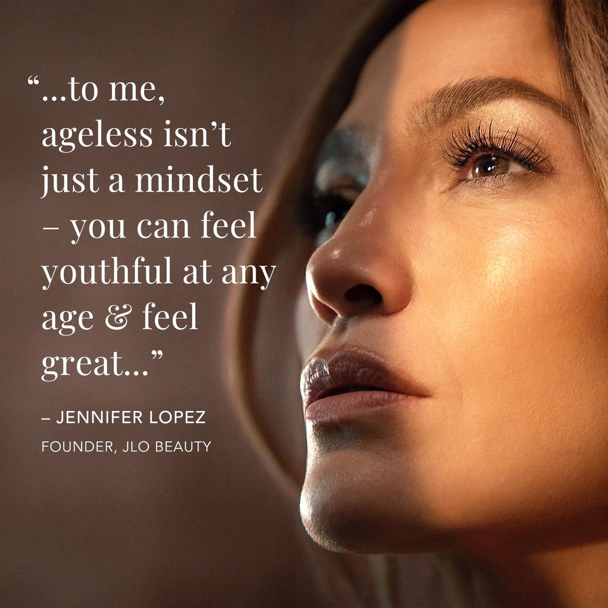 JLO BEAUTY That Glow Mist Hydrating Face Spray – Niacinamide, Hyaluronic Acid & Ceramide Complex – Refreshing Vitamin Mist for Instant Glow & Dewy Skin, 4 oz Avelisse