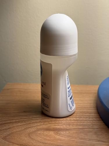 NIVEA Aclarado Tono Natural Efecto Satin Roll-On Deodorant 50ml – 72H Odor Protection & Smooth Underarm Care with Avocado Oil & Vitamin C Avelisse